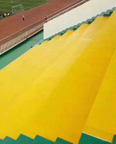 哈巴河球场台阶翻新修补改造